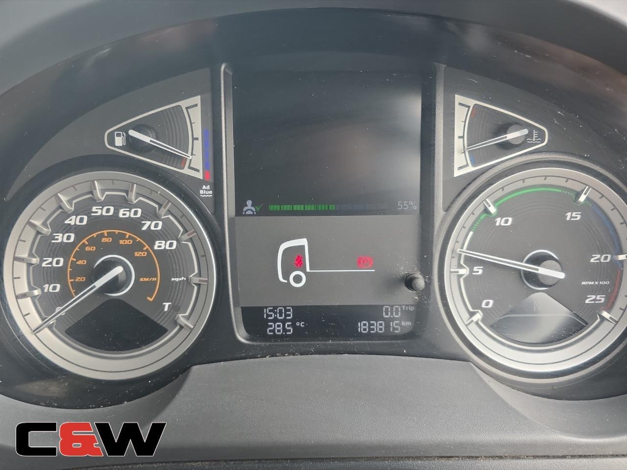 Vehicle image 32